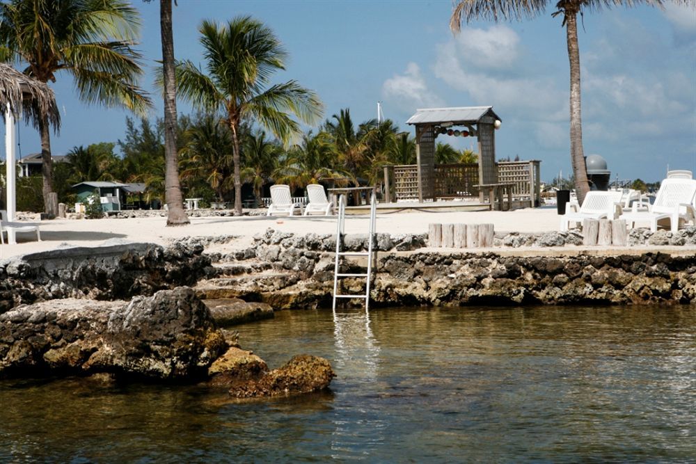 Blackfin Resort And Marina Marathon Exterior photo